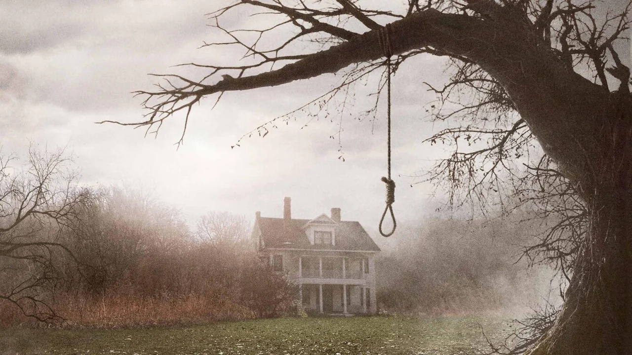 Фильм Заклятие (2013)